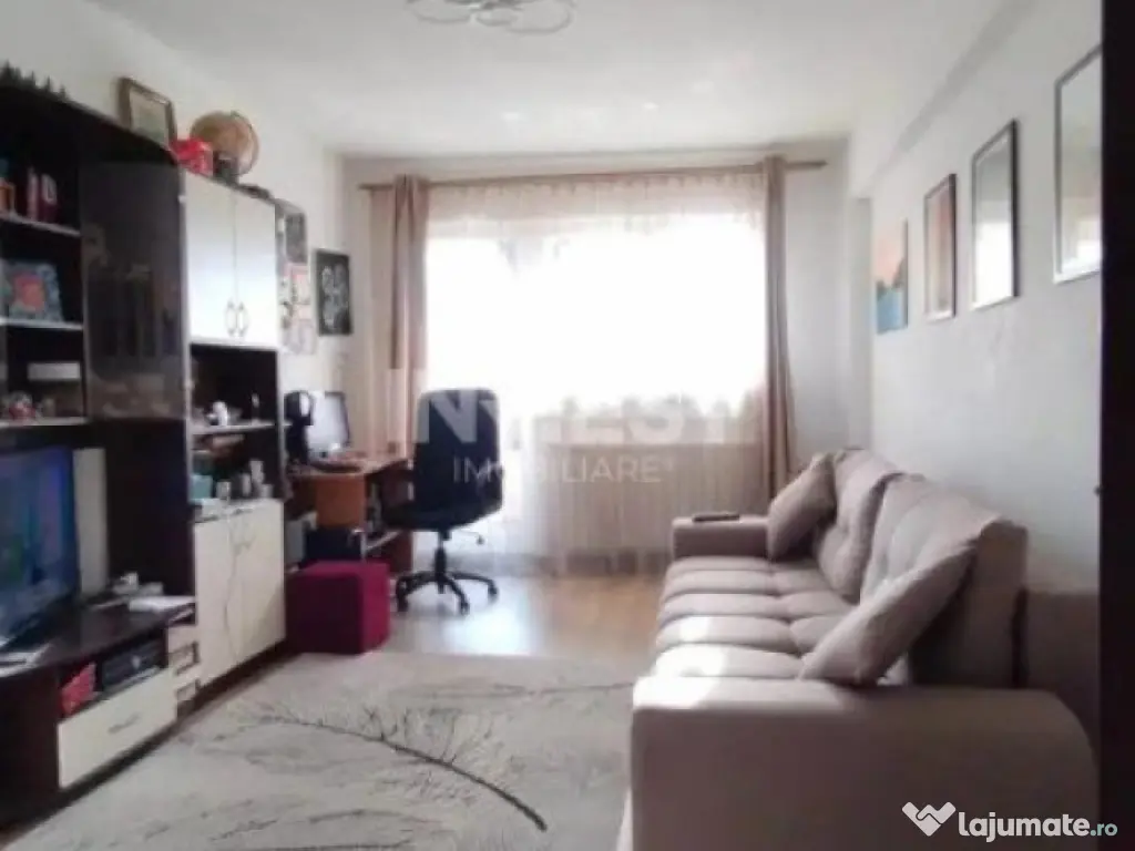 Centru- apartament 3 camere