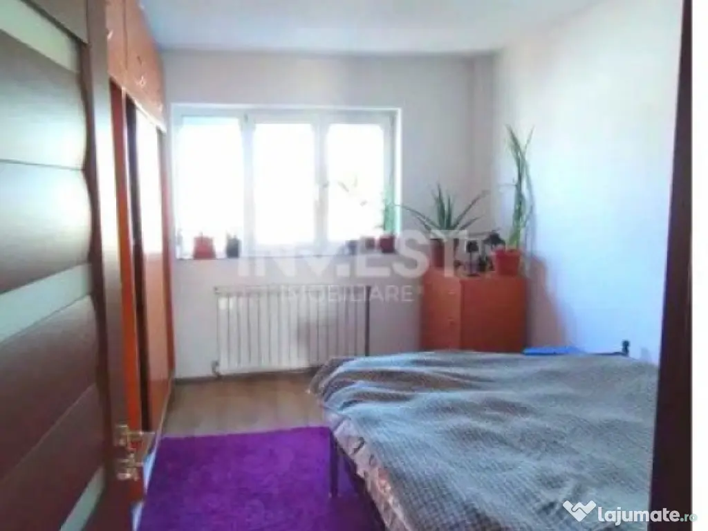 Centru- apartament 3 camere