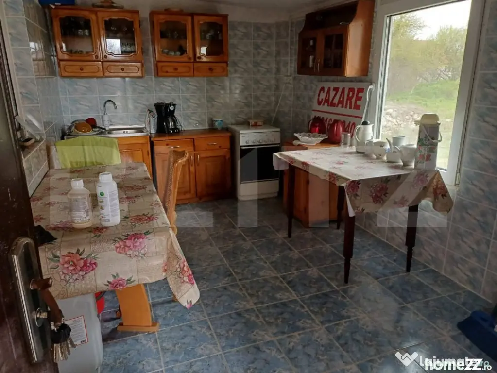 CASA P+1 cu 4 dormitoare zona Arcani - Arcani (Gorj)