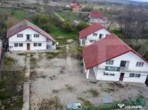 CASA P+1 cu 4 dormitoare zona Arcani