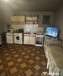 Casă de vanzare cu 3 camere, 89 mp, zona Vetiș