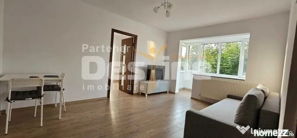 Apartament 2 cam 55 MP loc de parcare inclus, balcon, situa