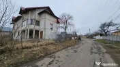 Casă / Vilă cu 12 camere, teren intravilan de 2869mp î... 