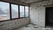 Casă / Vilă cu 12 camere, teren intravilan de 2869mp î... 