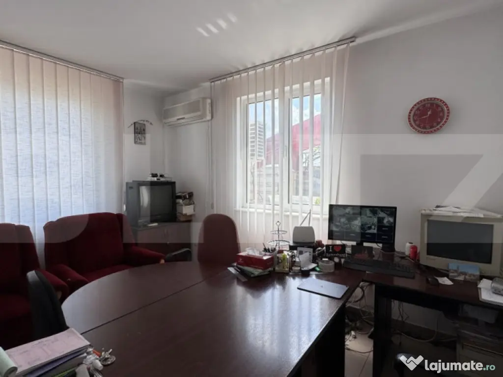 Spațiu industrial tip hală cu birouri, acces tir, 2 rampe,