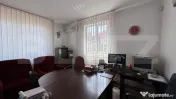 Spațiu industrial tip hală cu birouri, acces tir, 2 rampe, 