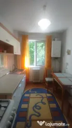 Apartament 2 camere, 2 balcoane, zona Primaverii