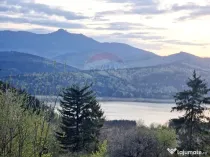 Teren cu vedere la Muntele Ceahlau