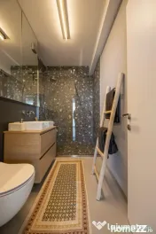 Vedere la mare apartament deosebit mobilat lux chirie termen