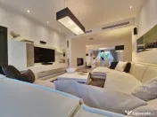 Vila deosebita la un pas de mare mobilata si utilata 