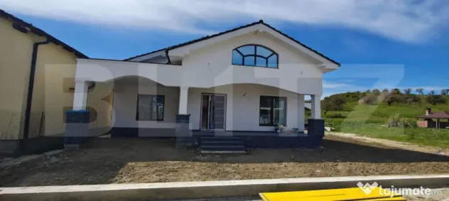 Casa Individuala de vanzare, 4 camere, 115 mp, zona Sigmir