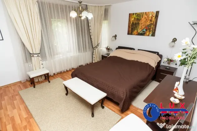 ID 6688 VILĂ CENTRALĂ DE VÂNZARE – DOAR LA LUX IMOBILIARE