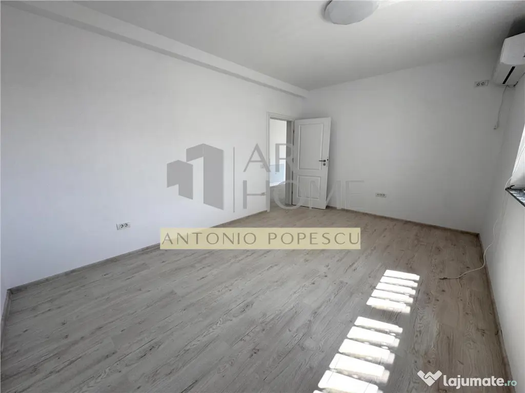 Apartament 3 camere, 2 locuri de parcare, bloc nou, Ploiest