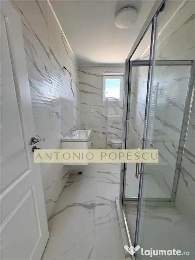 Apartament 3 camere, 2 locuri de parcare, bloc nou, Ploiest