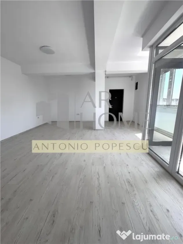 Apartament 3 camere, 2 locuri de parcare, bloc nou, Ploiest
