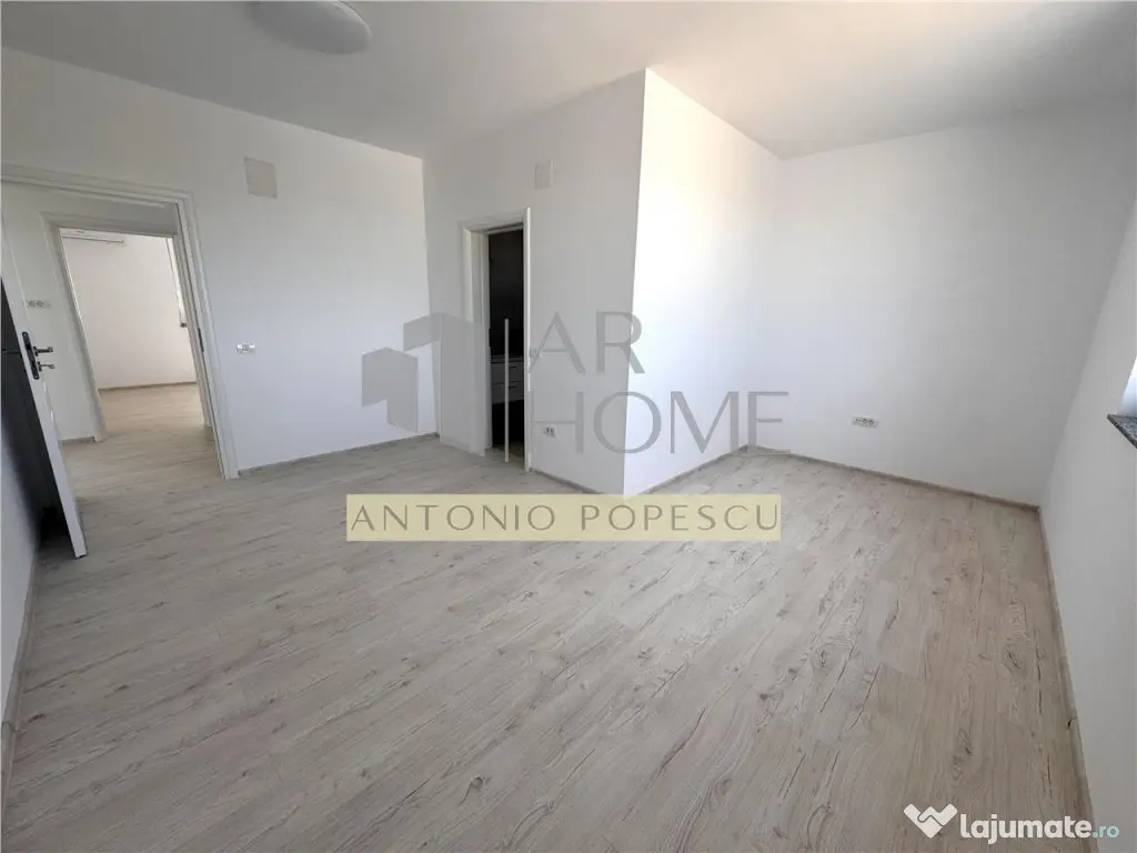 Apartament 3 camere, 2 locuri de parcare, bloc nou, Ploiest