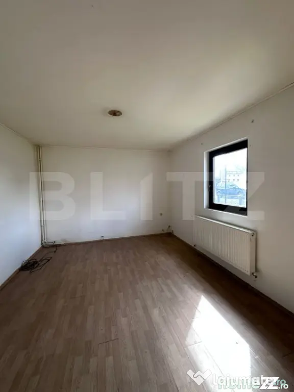 Casa individuala, zona centrala, 200mp, teren 1200 mp, Radau - Radauti (Suceava)