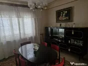 Casă frumoasă - zonă liniștită 