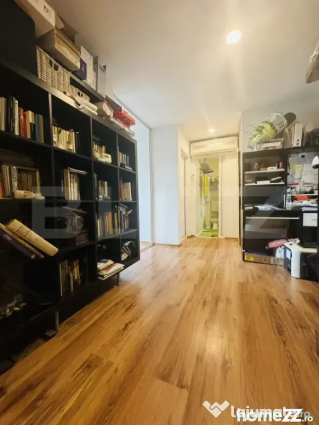 Apartament decomandat cu 3 camere în zona Torontalului