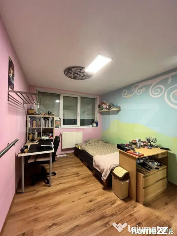 Apartament decomandat cu 3 camere în zona Torontalului