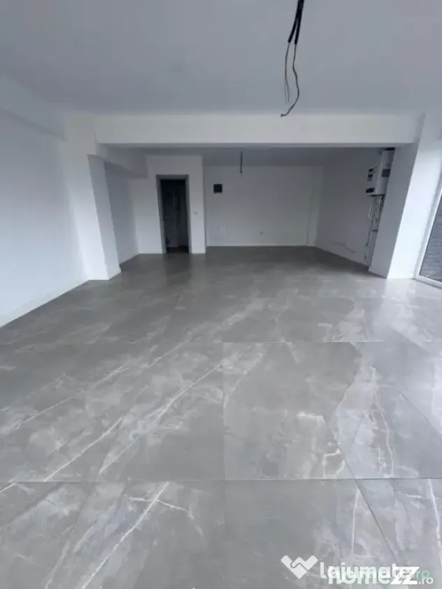Spatiu comercial, cladire noua , finisat