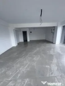 Spatiu comercial, cladire noua , finisat