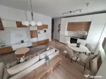 Apartament decomanda cu 3 camere, 69 mp, zona Torontalului