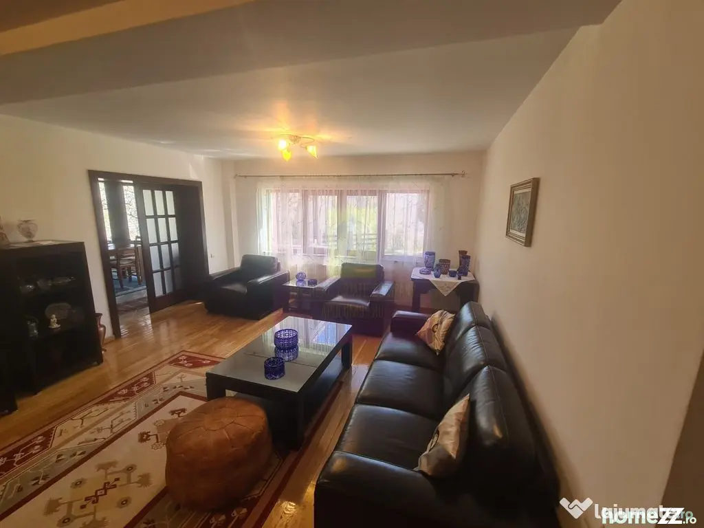 Vila de vanzare in Breaza - Zona Breaza de Sus