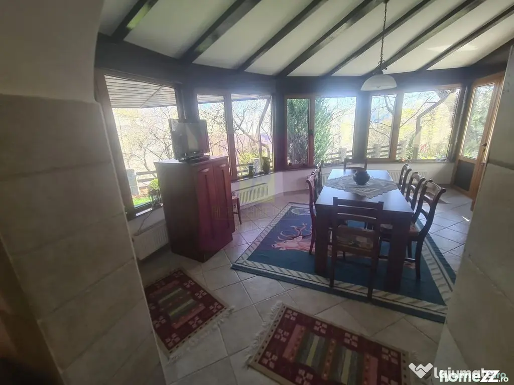 Vila de vanzare in Breaza - Zona Breaza de Sus