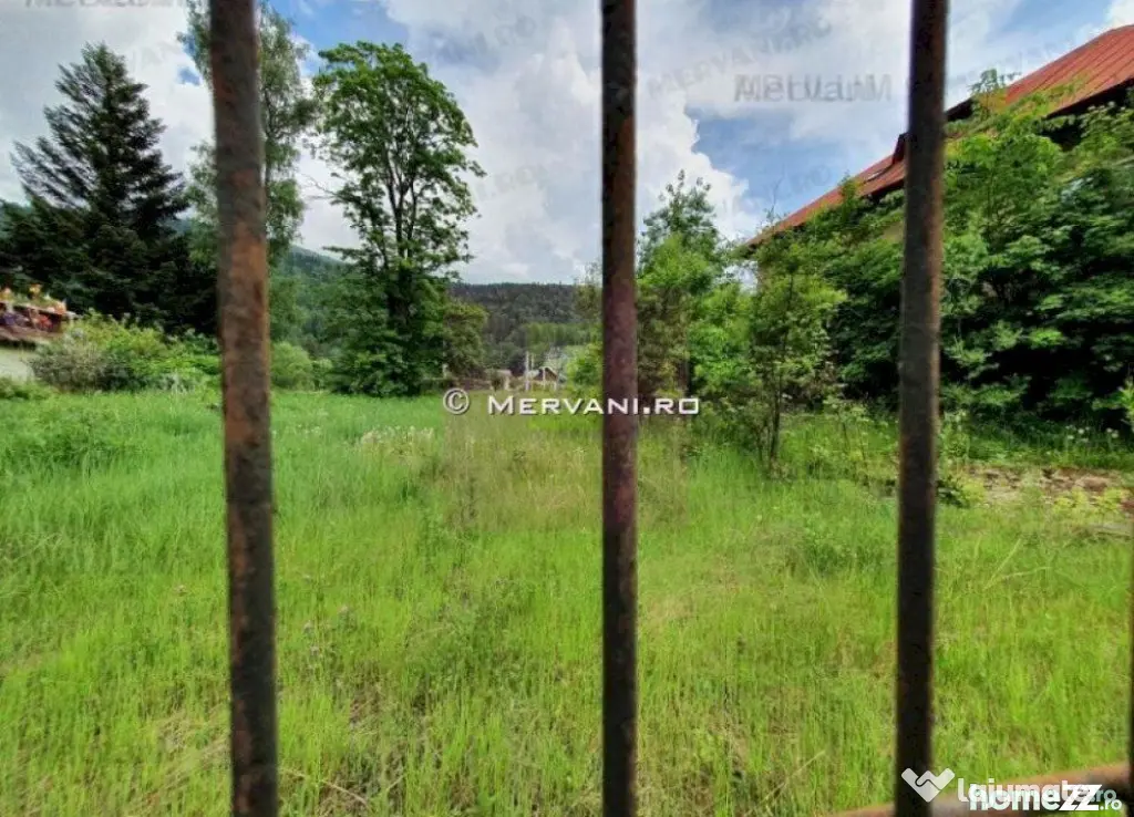 Teren de vânzare in Bușteni (zona Ultracentrală)