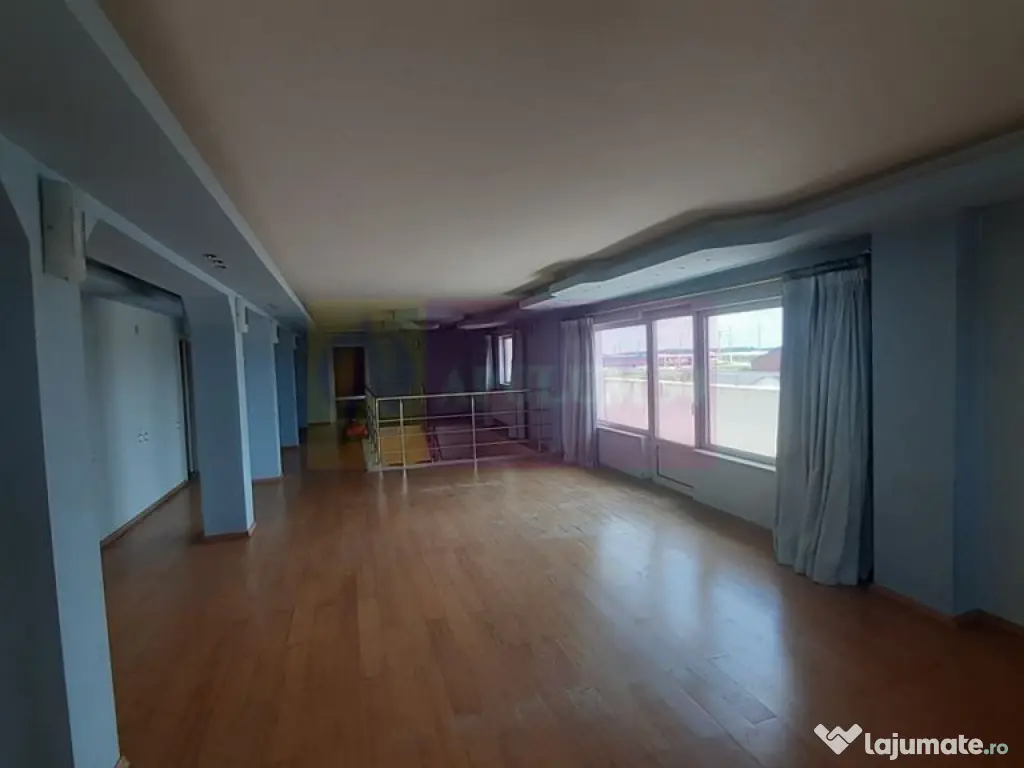 Două Etaje în Vilă în zona Voluntari de Închiriat