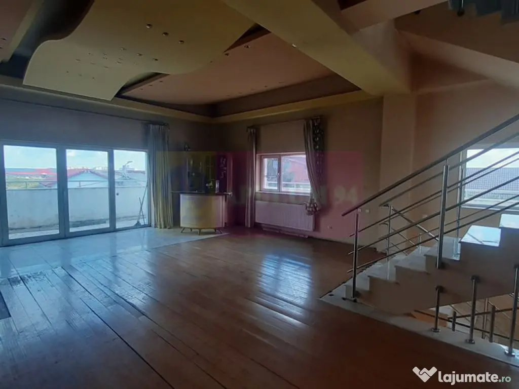 Două Etaje în Vilă în zona Voluntari de Închiriat