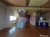 Două Etaje în Vilă în zona Voluntari de Închiriat 