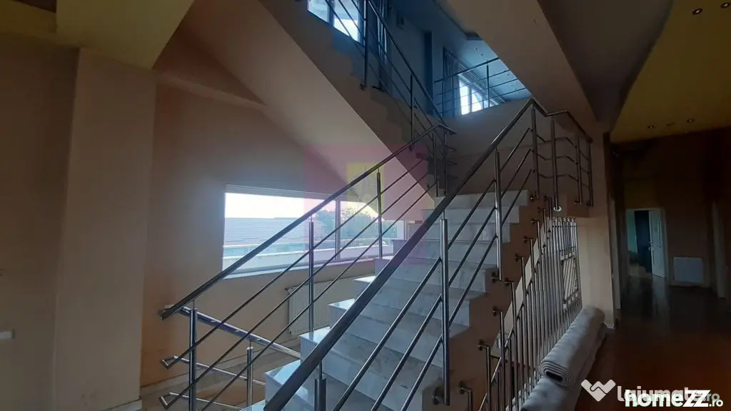 Două Etaje în Vilă în zona Voluntari de Închiriat