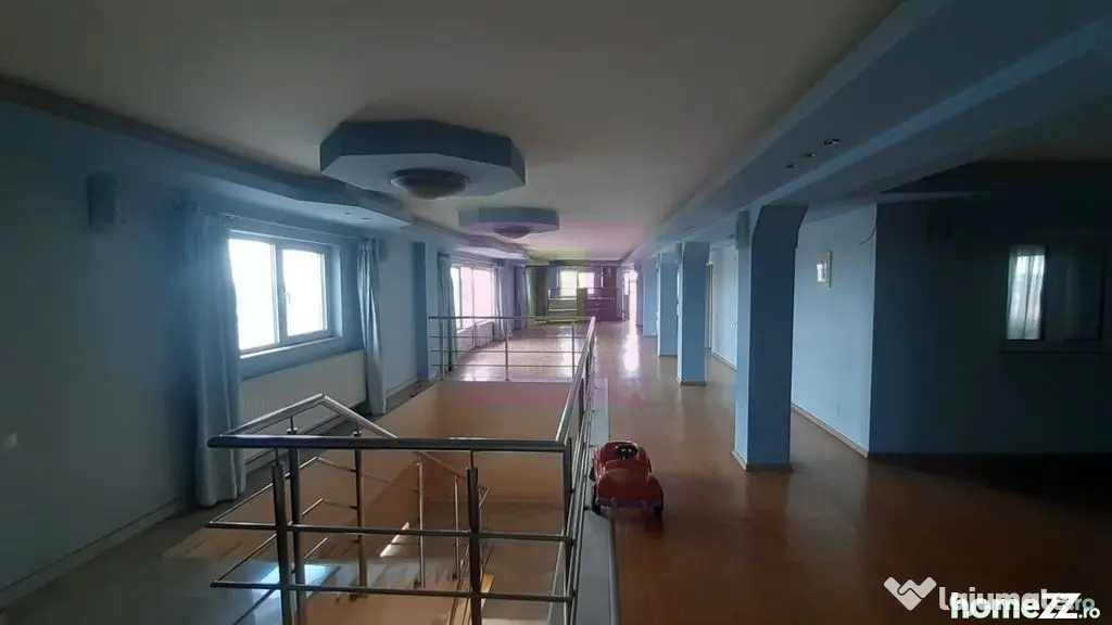 Două Etaje în Vilă în zona Voluntari de Închiriat