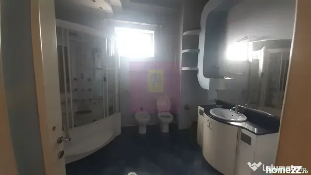 Două Etaje în Vilă în zona Voluntari de Închiriat