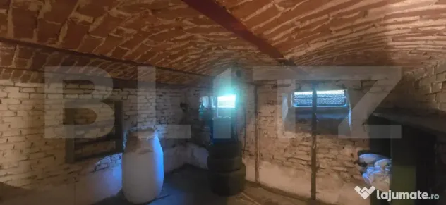 Proprietate semi-centrala, teren 433 mp, Constructie demolab