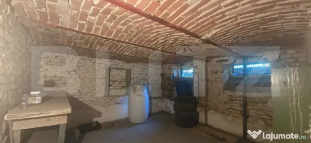 Proprietate semi-centrala, teren 433 mp, Constructie demolab