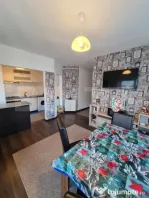Apartament de vanzare, cu 3 camere, 65mp, parcare, zona Stej