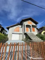 Casă la Roșu - 270 MP - Vedere Panoramică - Fălticeni