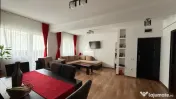 Apartament de vânzare 3 camere strada Rozelor 