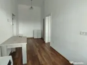 Garsoniera spatioasa decomandata Sanpetru 