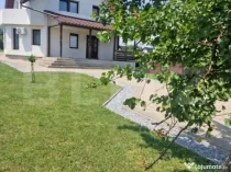 Casă individuală, 200 mp, 9 Ari teren, zona Ipotești