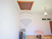 Casă cu 5 camere,489 mp teren de vânzare, în zona Ioș... 