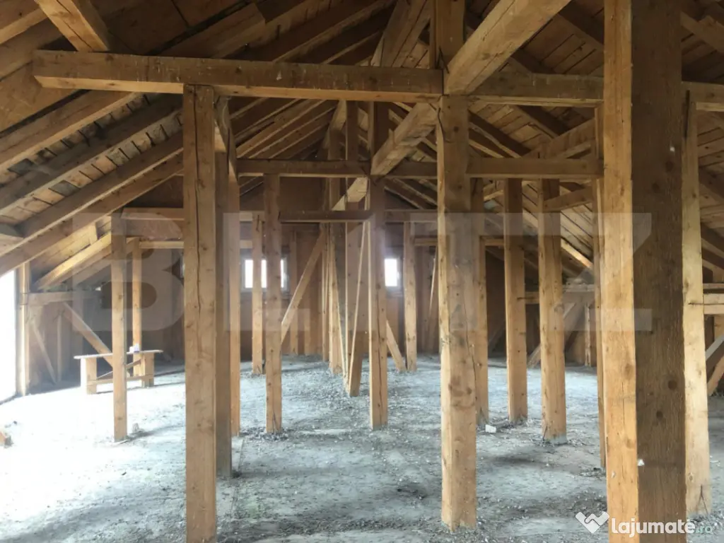 Casă P+M, teren generos 924 mp, Ideală pentru locuit + act