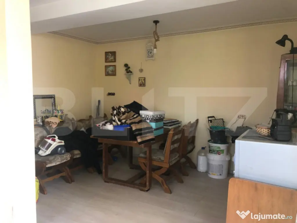 Casă P+M, teren generos 924 mp, Ideală pentru locuit + act