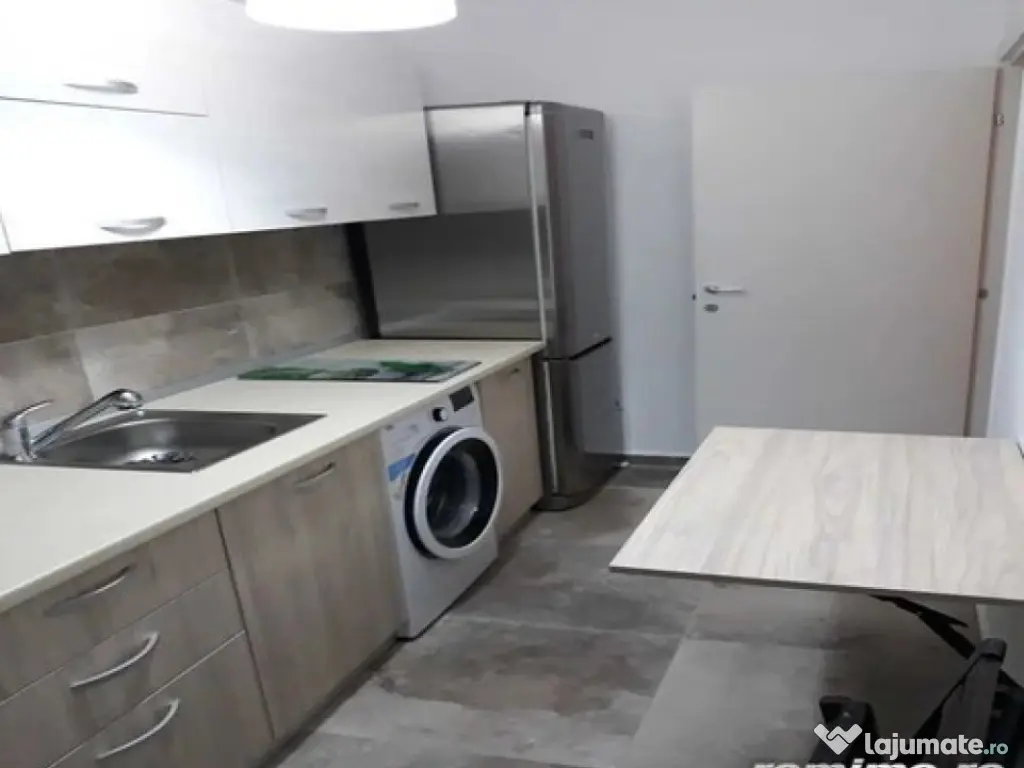 1 camera in zona Dambovita