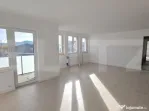 Apartament de 3 camere, bloc nou