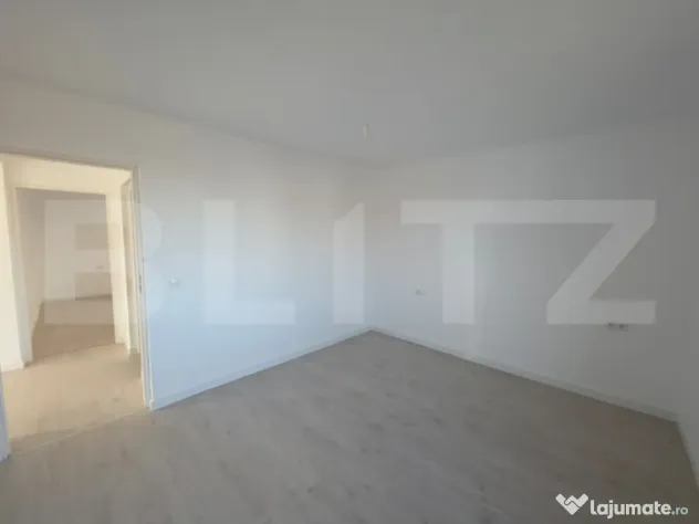 Apartament de 3 camere, bloc nou