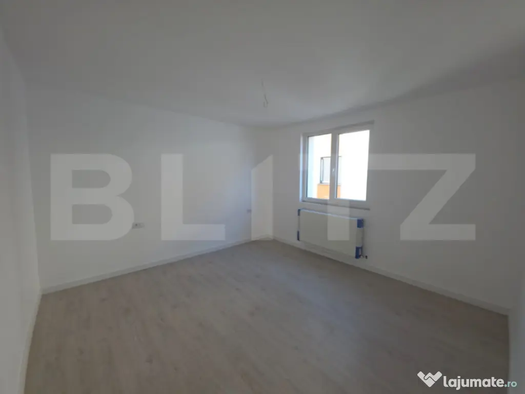 Apartament de 3 camere, bloc nou
